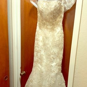 Wedding Dress/bridal gown/formal gown/prom dress